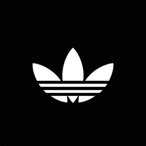 Adidas ORIGINALS – Buenavista.